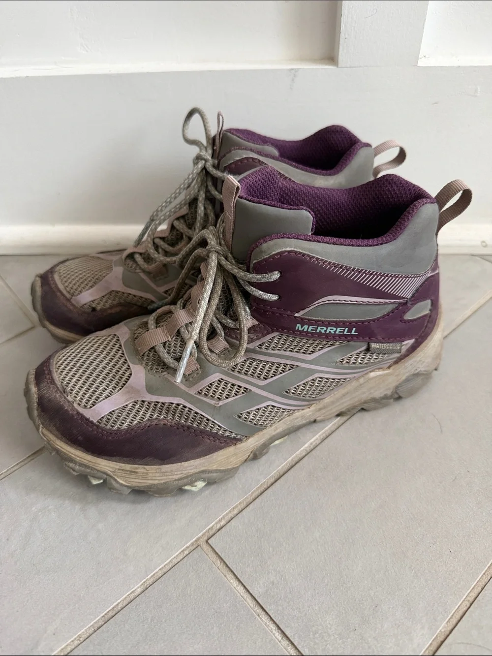 Merrell Moab Girls Waterproof Purple and Gray Lace-Up Hiking Boots
